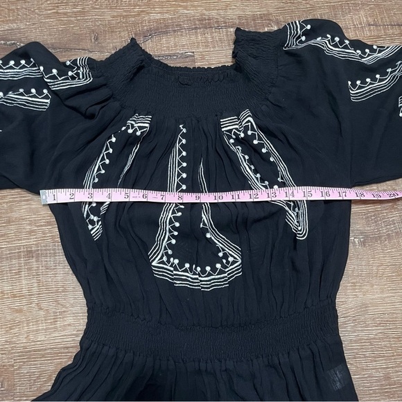 Tularosa Jacqueline Off Shoulder Embroidered Mini Dress Size Small - Picture 10 of 12